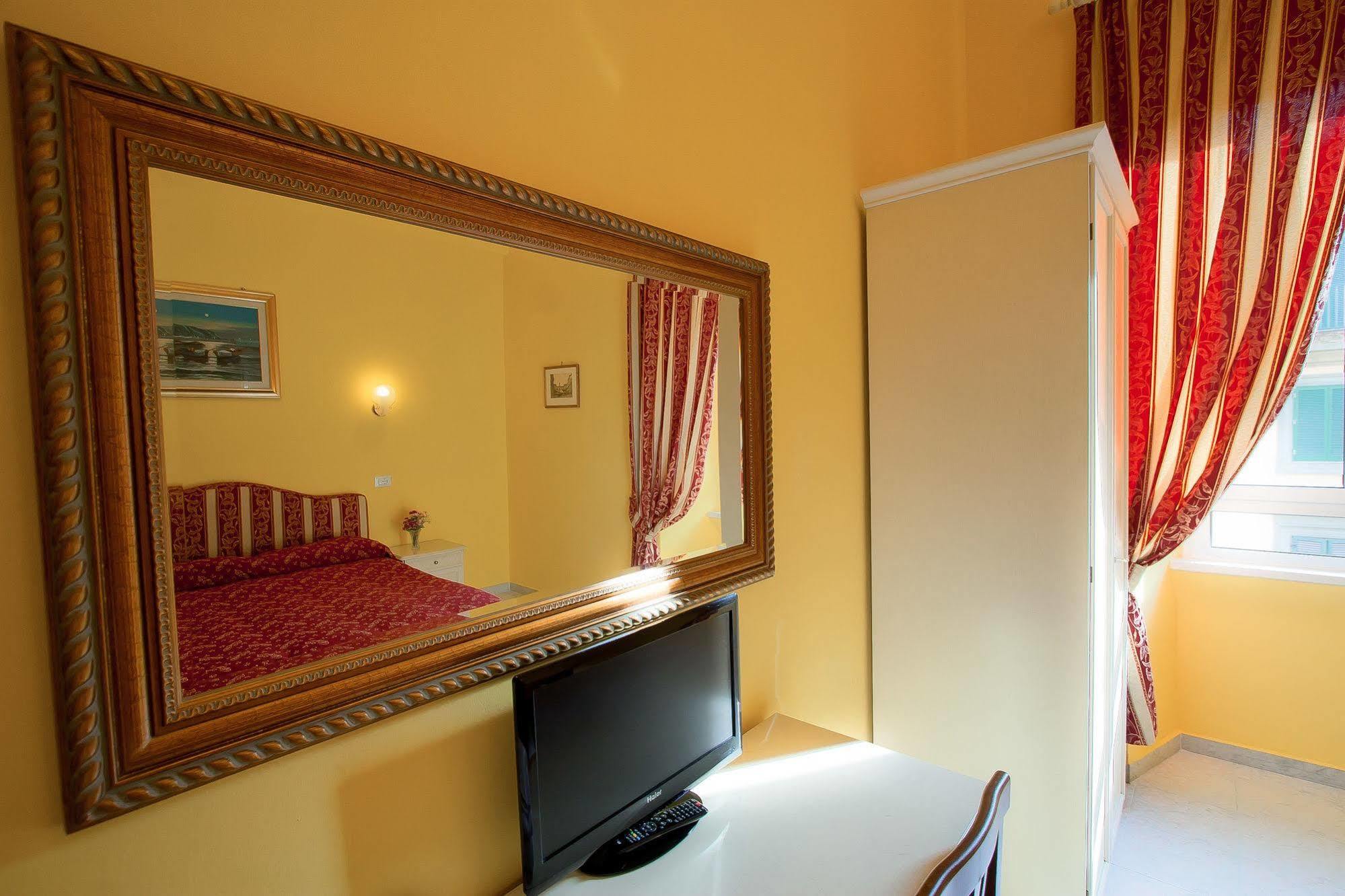 Bed and breakfast Bed In Roma Extérieur photo